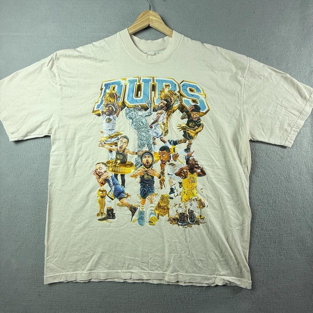 Bobblehead Dubs Golden State Warriors Camps T-Shirt Mens Stephen Curry